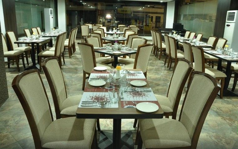Grand Clarks Inn Badami Extérieur photo